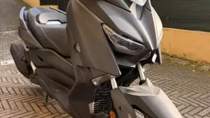 Yamaha X-Max 125 (2021 - 24)  (2)