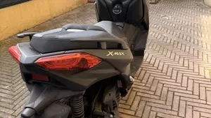 Yamaha X-Max 125 (2021 - 24)  (3)
