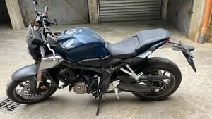 Honda CB 650 R (2021 - 23)  (2)
