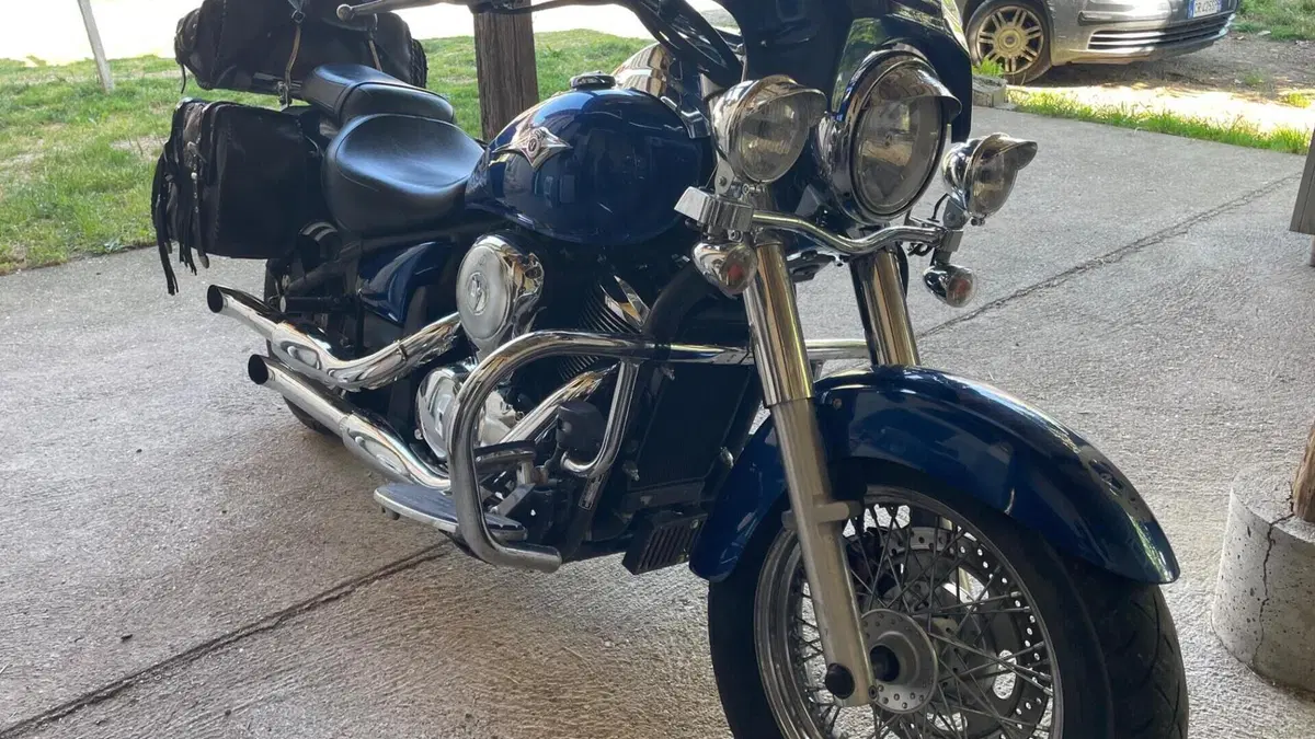 Kawasaki Vulcan VN 900 Classic (2006 - 10)  (4)