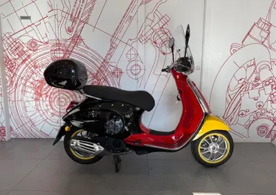 Vespa Primavera 125 Disney Mickey Mouse Edition by Vespa (2023 - 24) - Annuncio 9995748