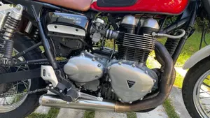 Triumph Scrambler (2006 - 17)  (3)