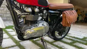 Triumph Scrambler (2006 - 17)  (5)