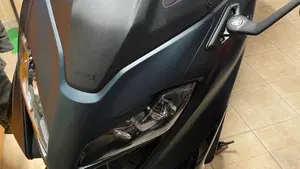 Yamaha T-Max 560 Tech Max (2022 - 24)  (3)