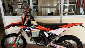 KTM 125 XC-W (2026) 