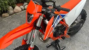 KTM 125 SX (2022)  (3)