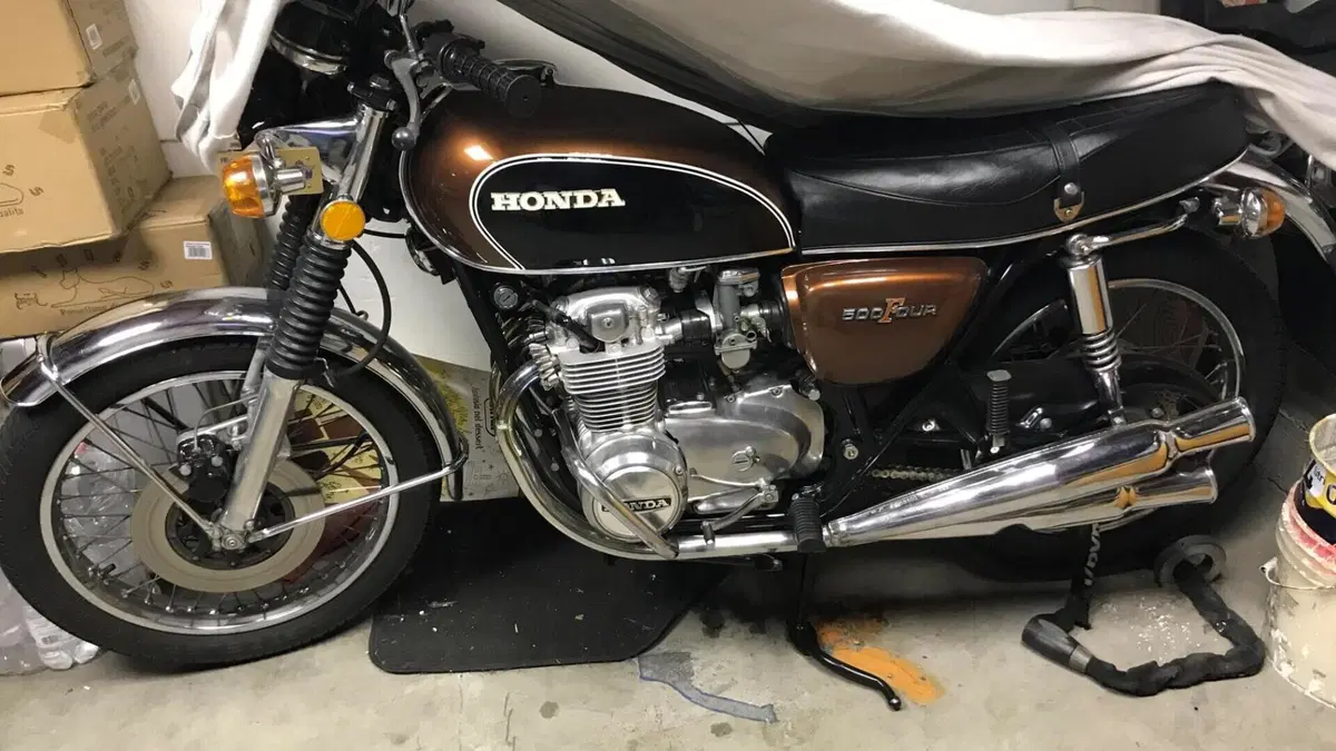 Honda  