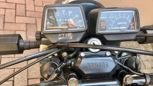 Yamaha   (5)