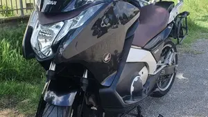 Honda Integra 700 (2011 - 13)  (2)