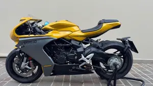 MV Agusta Superveloce 800 (2021 - 25) 