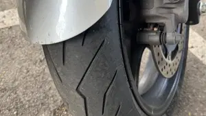 Yamaha XJ6 ABS (2008 - 15)  (2)