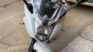 Yamaha XJ6 ABS (2008 - 15)  (8)