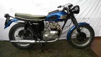 Triumph Bonneville T100 epoca
