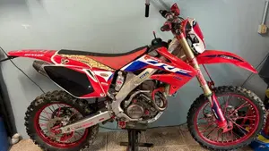 Honda CRF 250R (2009) 