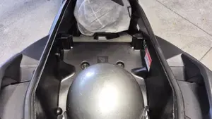 Yamaha X-Max 300 ABS (2017 - 20)  (12)