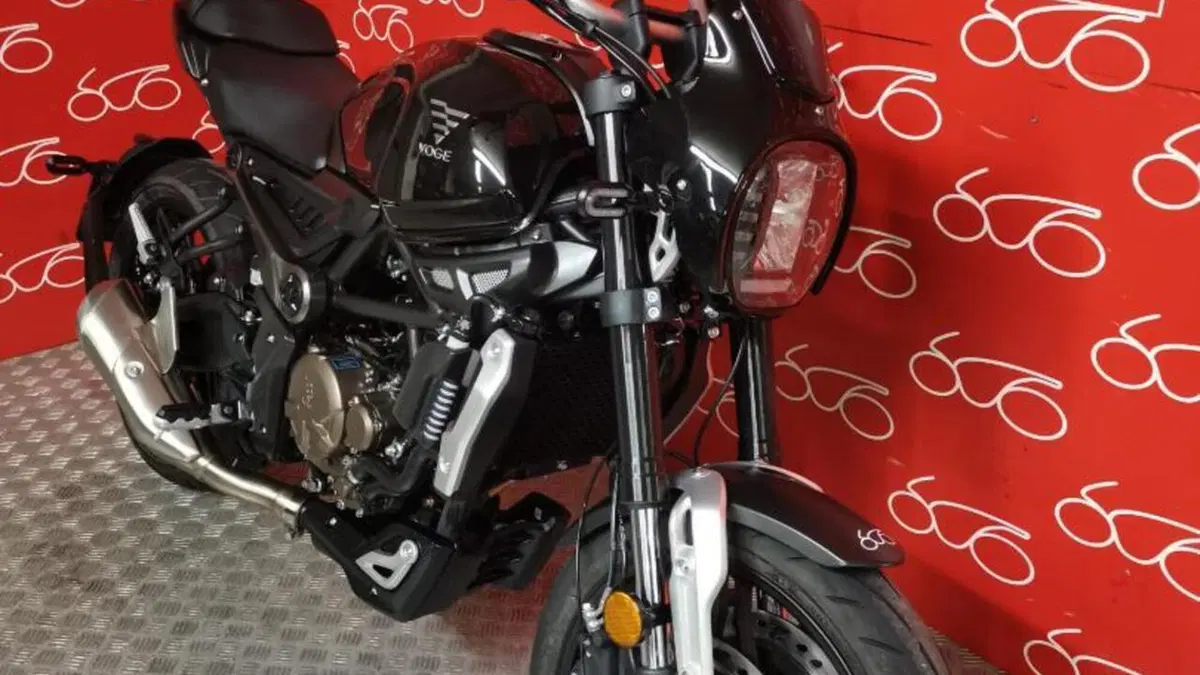 Voge Trofeo 300AC (2021 - 26)  (2)