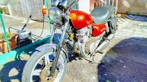 Honda   (2)