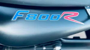 Bmw F 800 R (2015 - 16)  (2)