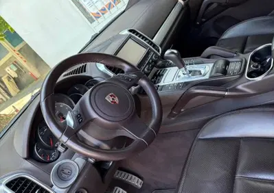 Porsche Cayenne 3.0 S Hybrid (2)