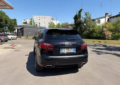 Porsche Cayenne 3.0 S Hybrid (7)