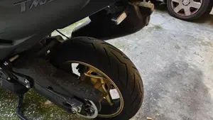 Yamaha T-Max 560 (2020 - 21)  (7)