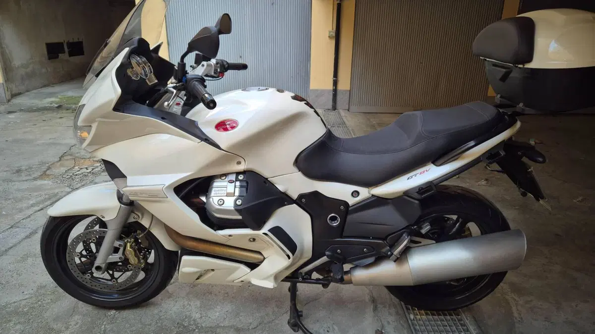 Moto Guzzi Norge 1200 GT 8V (2011 - 16) 