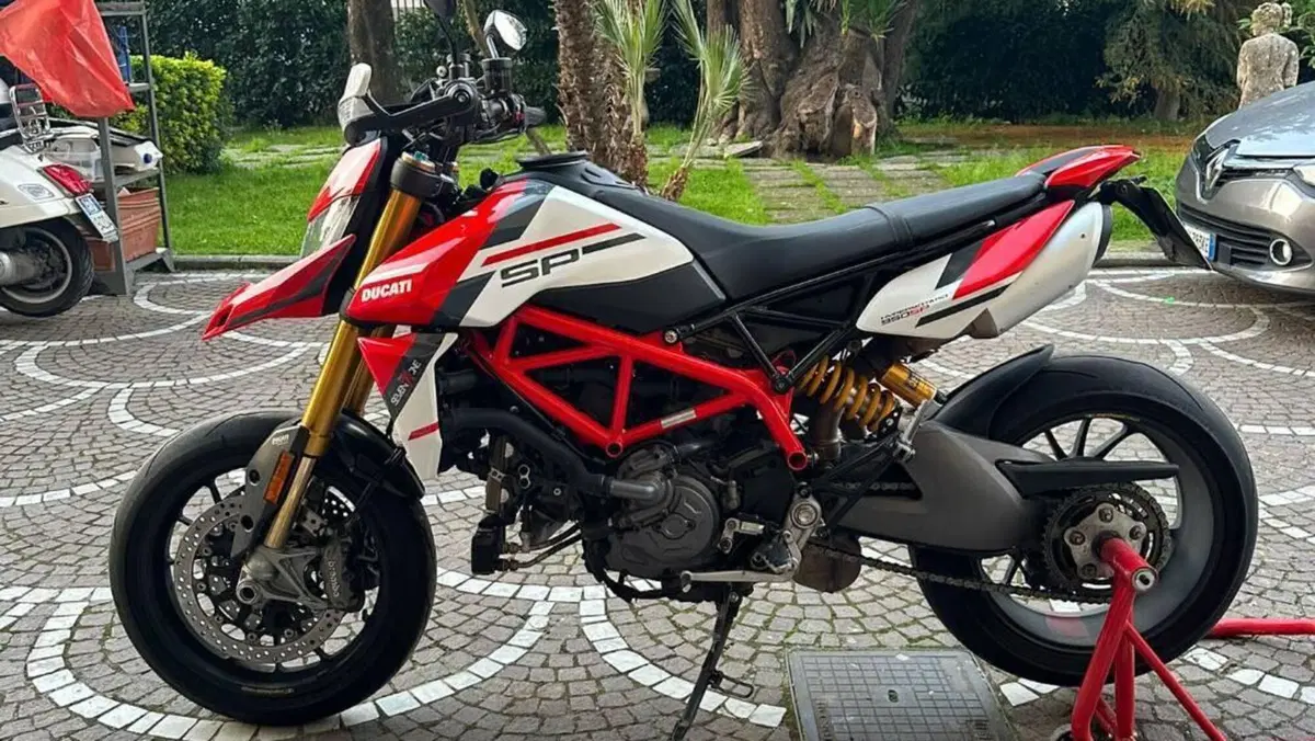 Ducati Hypermotard 950 SP (2022 - 25)  (3)