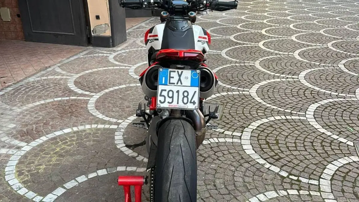 Ducati Hypermotard 950 SP (2022 - 25)  (4)