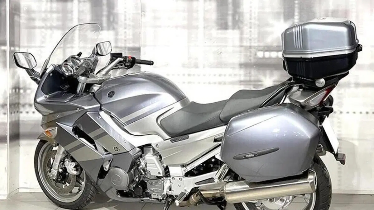 Yamaha FJR 1300 A (2006 - 11)  (2)