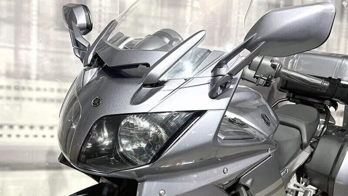 Yamaha FJR 1300 A (2006 - 11)  (4)