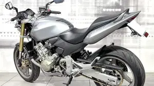 Honda Hornet 600 (2005 - 06)  (2)