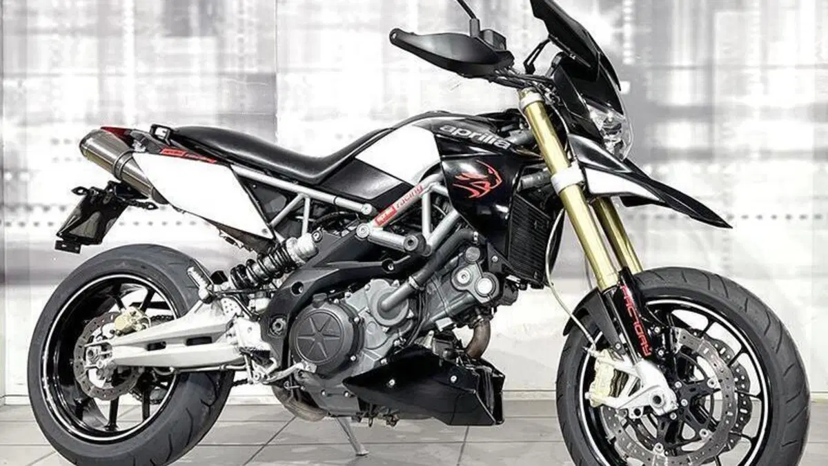 Aprilia Dorsoduro 750 (2009 - 14) 