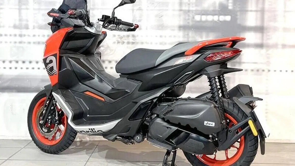 Aprilia SR GT 200 (2022 - 24)  (2)