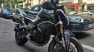 CFMOTO 800NK Advanced (2023 - 26) 