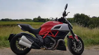 Ducati Diavel 1200 (2010 - 13) usata