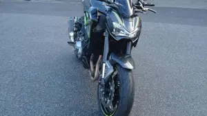 Kawasaki Z 900 Performance (2019)  (3)