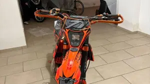 KTM 300 EXC E TPI (2020)  (3)