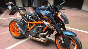 KTM 1290 Super Duke R (2022 - 23) 