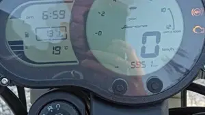 Benelli Leoncino 500 (2021 - 25)  (11)