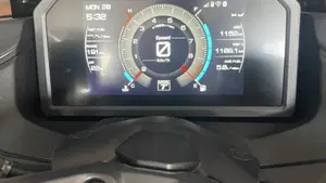 Yamaha T-Max 560 Tech Max (2025 - 26)  (2)