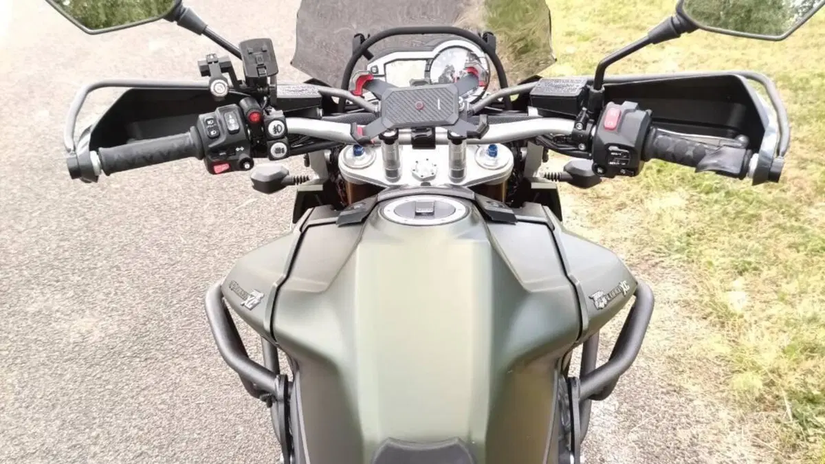 Triumph Tiger Explorer XC SE 1215 ABS (2011 - 16)  (6)