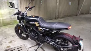 Brixton Motorcycles Crossfire 500 (2021 - 25)  (4)