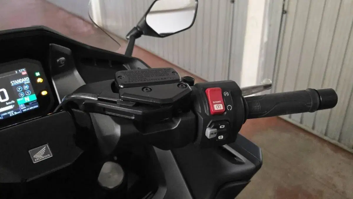 Honda Forza 750 DCT Urban (2021 - 24)  (10)