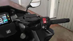 Honda Forza 750 DCT Urban (2021 - 24)  (10)