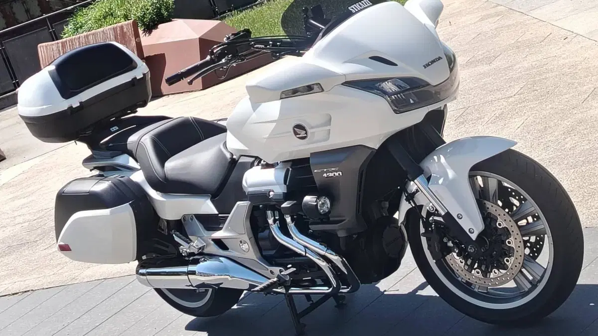 Honda CTX 1300 ABS (2014 - 16)  (4)