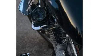 Harley-Davidson 883 Custom (2006 - 07) - XL 883C usata