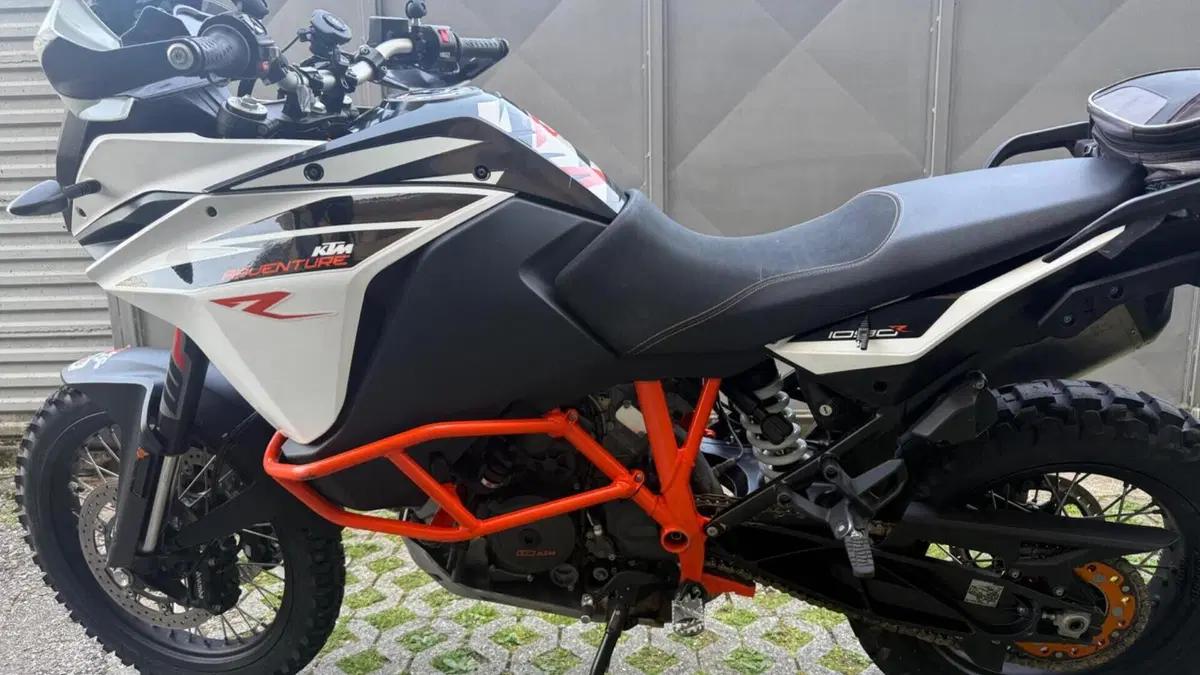 KTM 1090 Adventure R (2017 - 19)  (2)