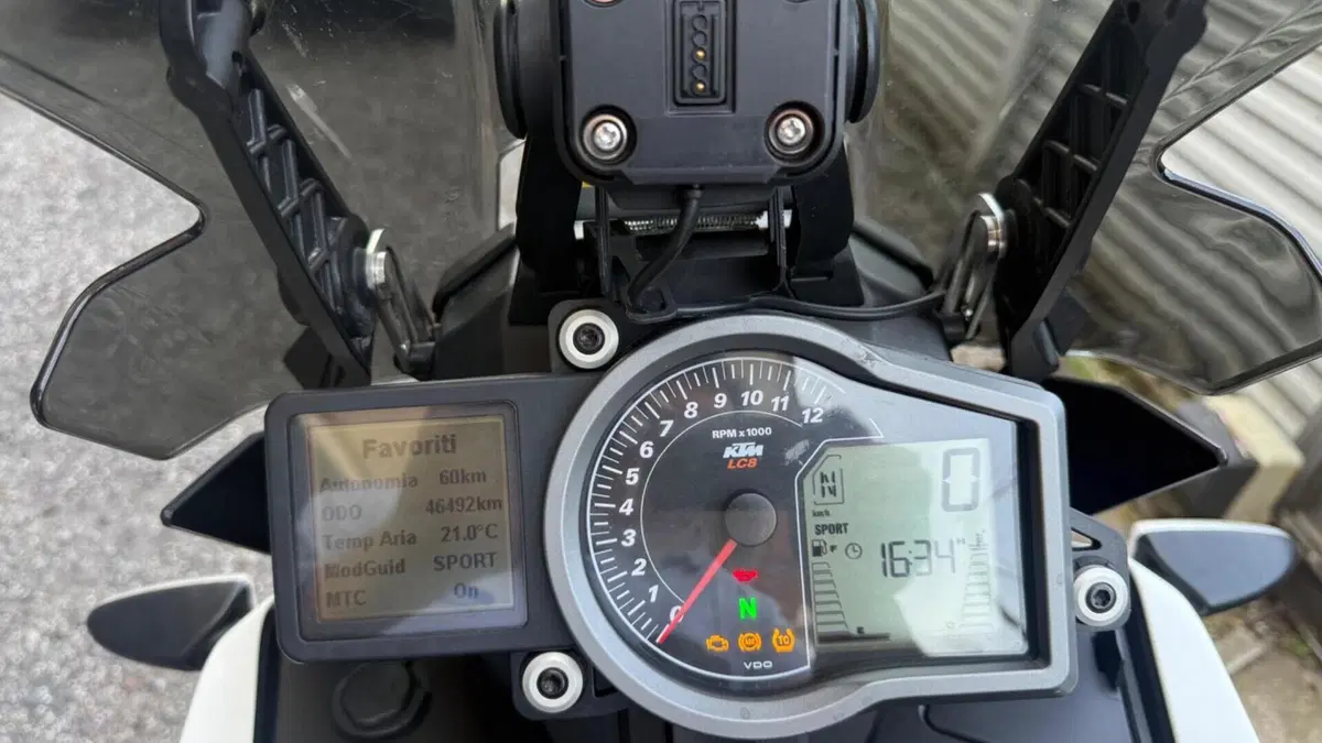 KTM 1090 Adventure R (2017 - 19)  (3)