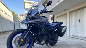Suzuki V-Strom 1050XT (2020 - 23)  (2)