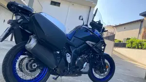 Suzuki V-Strom 1050XT (2020 - 23)  (4)